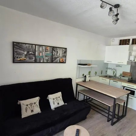 Au Val Benoit Chez Sylvain Apartamento